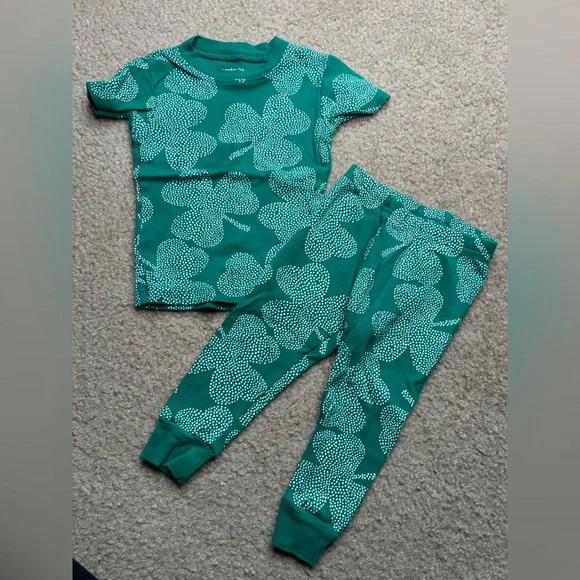 Carter’s Toddler Green Clover Pajama Set 12 Months - Picture 5 of 6